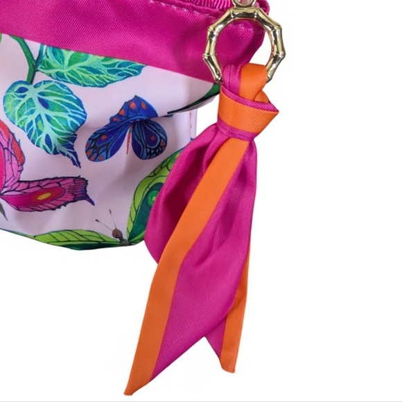 NEW Estée Lauder Skincare with Cosmetic Bag. - Picture 5 of 6